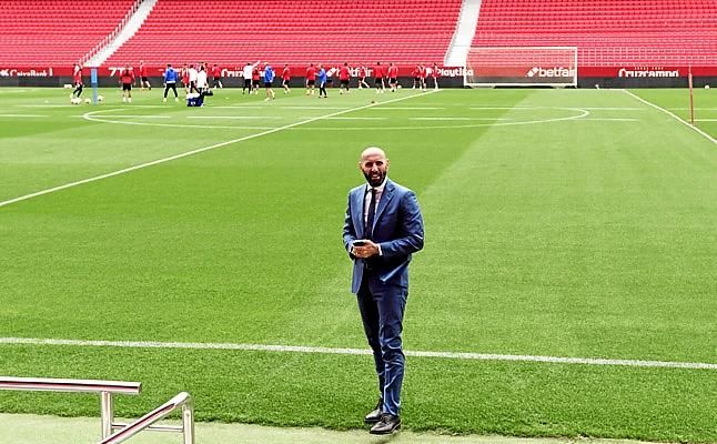 "Monchi es y será el mejor director deportivo del mundo"
