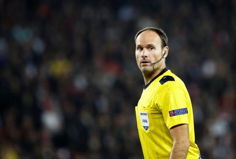 Mateu Lahoz: "Para las jugadas objetivas, el VAR es magia"