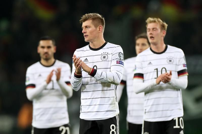 4-0. Kroos lidera goleada y la clasificación de Alemania