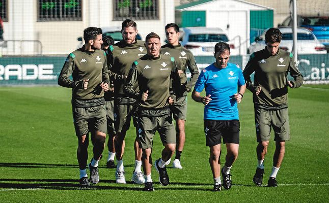 El Betis se esfuerza en colocar a uno de sus 'descartes' de enero