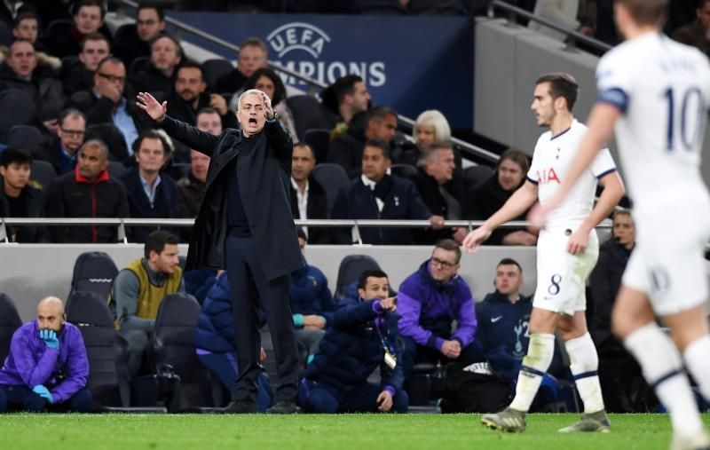 4-2. Mourinho obra el primer milagro