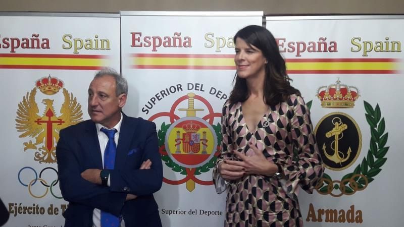 Defensa nombra "reservistas de honor" a Del Bosque, Beitia y Javier Fernández