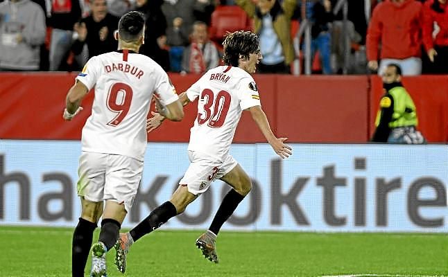 Sevilla F.C 2-0 Qarabag: Bryan Gil reclama su sitio