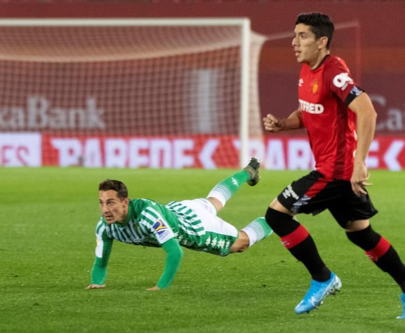 1-2. El Betis resiste en Mallorca y encadena su segundo triunfo consecutivo