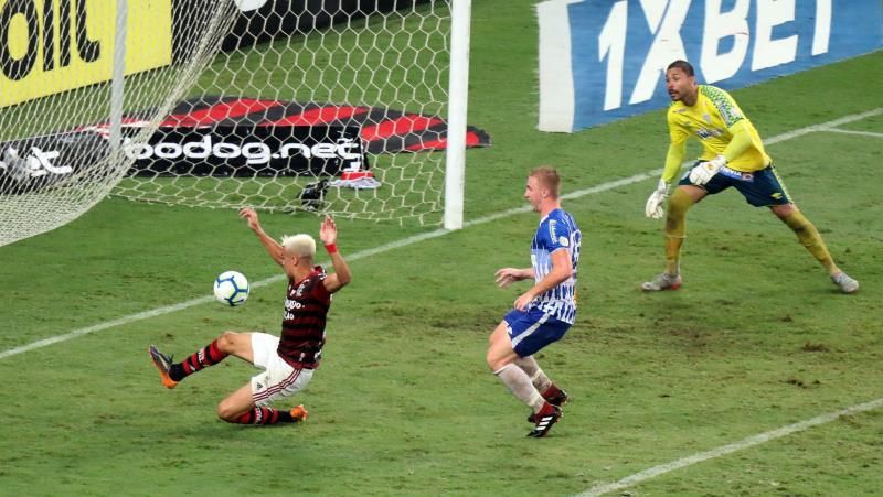 Flamengo se despide de sus hinchas con una goleada antes del Mundial de Clubes