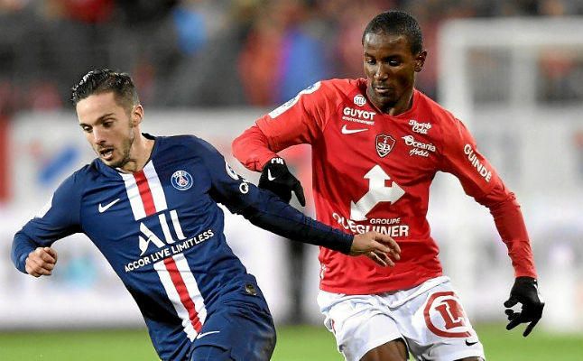 Marcaje intensivo del Sevilla a Ibrahima Diallo