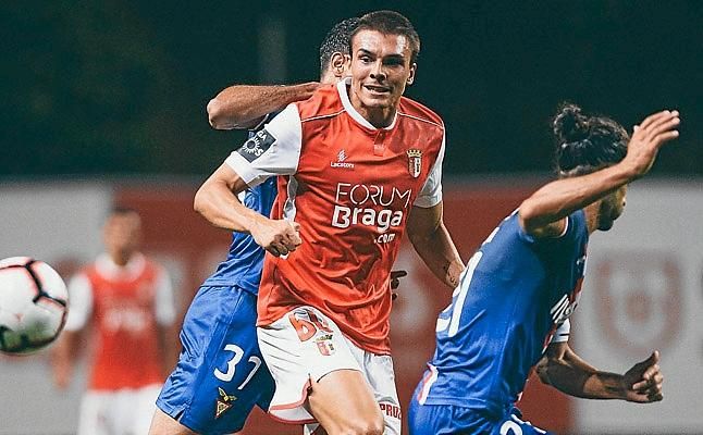 Sá Pinto, sobre el interés del Betis en Palhinha: "No pienso perderle en enero"