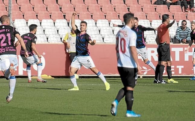 Un 'león dormido' despierta ante el Sevilla Atlético