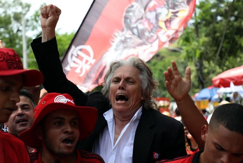 El Flamengo viaja a Catar arropado por una marea rubro-negra