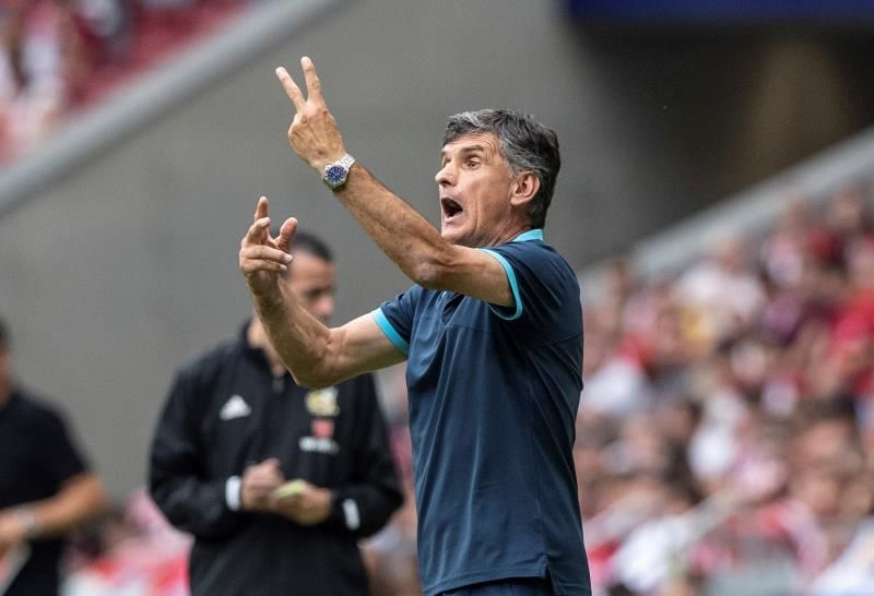 Mendilibar: "Pese a las bajas, tal vez con los nuevos funcionemos mejor"