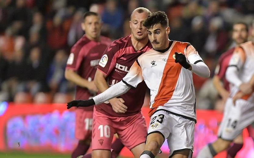 Suspendido el Rayo-Albacete por insultos a Zozulya