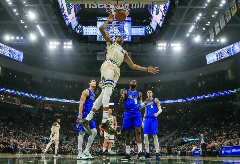 106-104. Antetokounmpo y los Bucks superan a los líderes Timberwolves