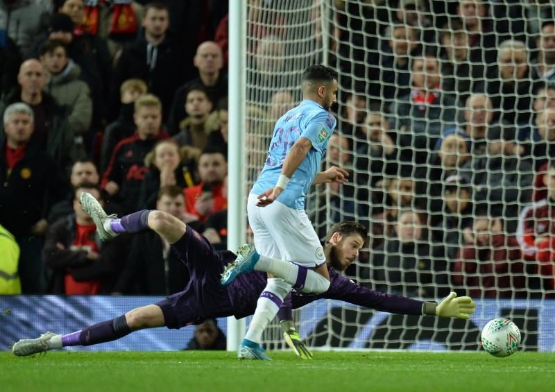 El City de Guardiola arrasa al United en la ida de la Copa