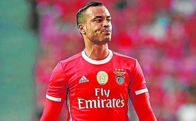 Competencia patria por Raúl de Tomás