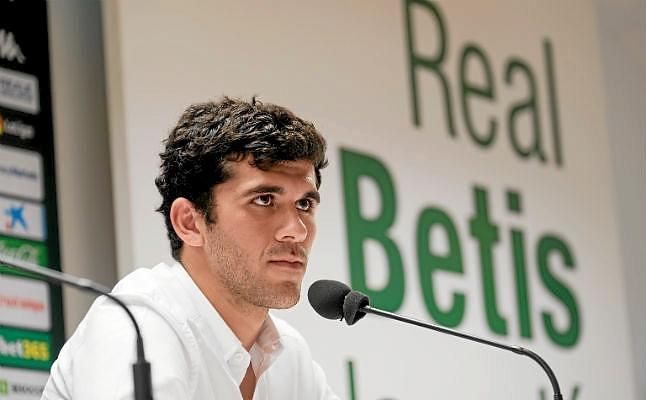 Aleñá: "El juego del Betis es el que más se parece al del Barcelona"