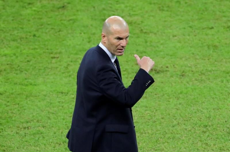 El giro de Zidane, un invento de Kroos e Isco estelar