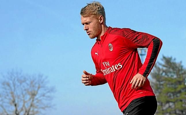 Kjaer: "Espero demostrar que merezco seguir más tiempo en el Milan"