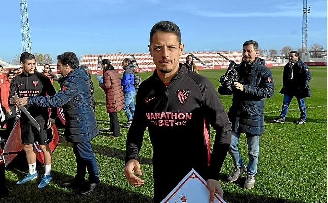 Chicharito no se entrena mientras se ultima su fichaje por Los Galaxy