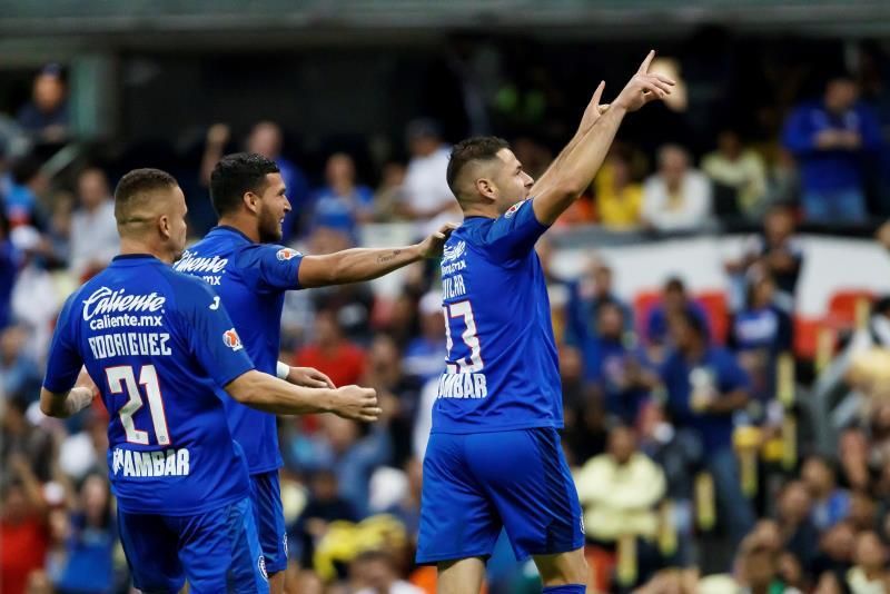 El paraguayo Aguilar recuerda que Cruz Azul no envidia a los otros equipos
