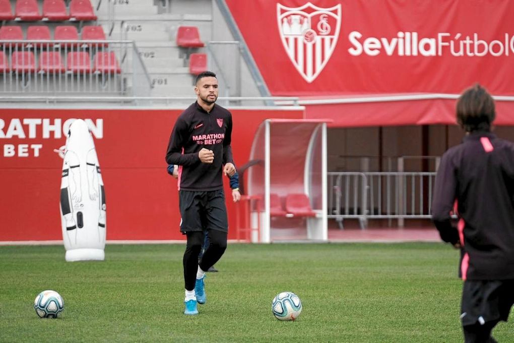 En-Nesyri se estrena en una sesión con Navas y sin Jordán