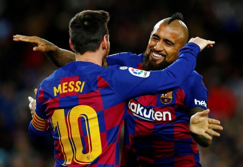 Un lujo de Arturo Vidal en el gol de Messi
