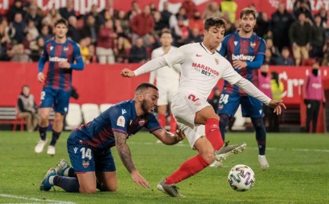 Óliver Torres: "Ha sido un partido muy bueno en todas las líneas"