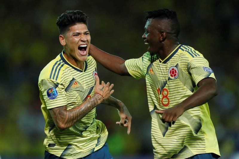 El exsevillista Carrascal brilla con Colombia: ojo a su golazo
