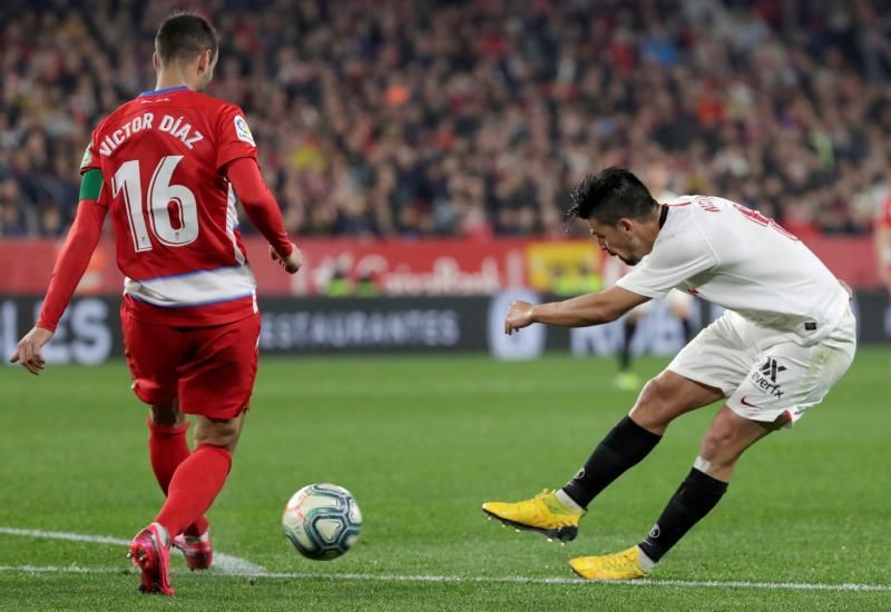 2-0. El Sevilla se afianza en la zona 'Champions' ante inofensivo Granada