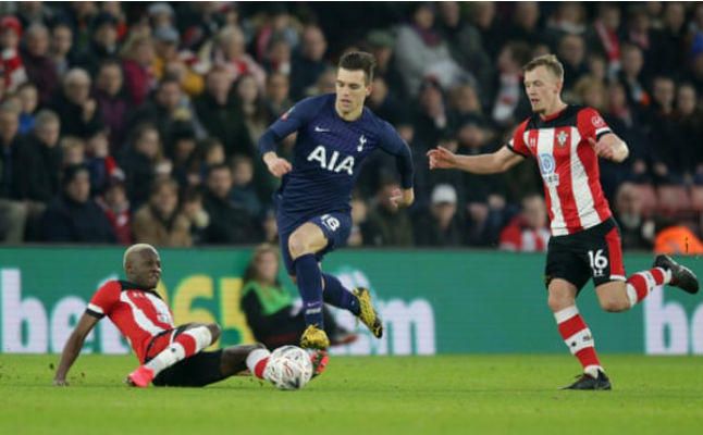 Mourinho: "Lo Celso se lo ha ganado y seguirá aquí"