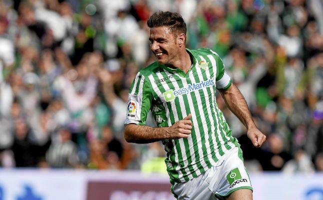 Joaquín, del récord 'inadvertido' al reto goleador