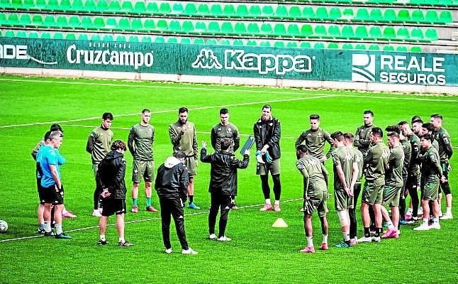 El Betis, con una plantilla casi redonda