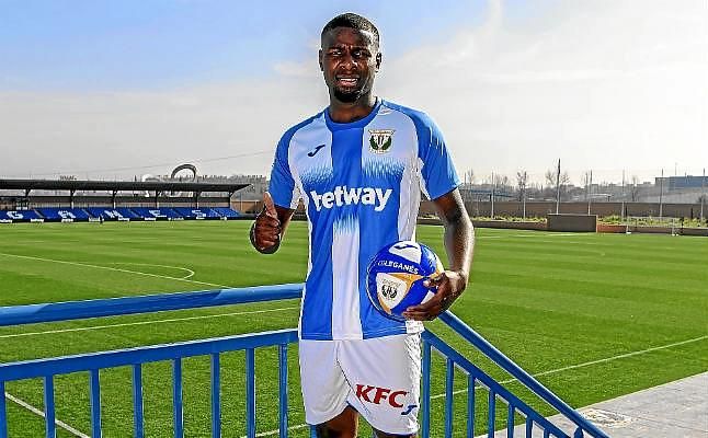 Amadou: "Aquí hay tres compañeros del Sevilla y eso me ha ayudado mucho"