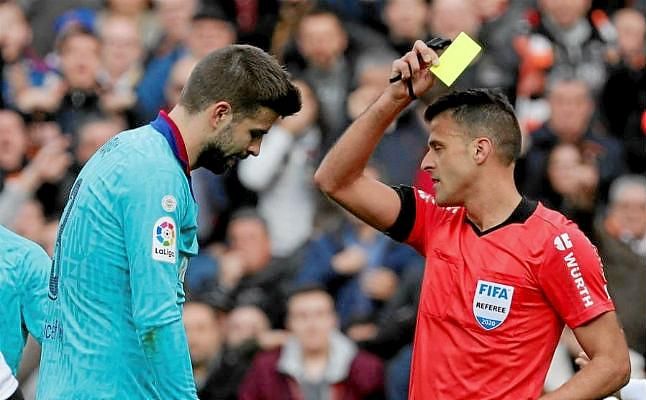 El Barcelona presenta alegaciones para contar con Piqué en el Villamarín