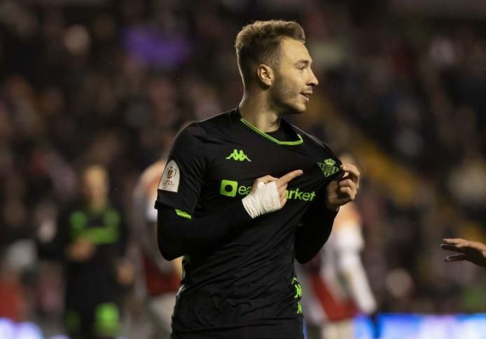 Loren, sobre el Barça: "Estoy muy centrado aquí; ya el futuro dirá lo que sea"