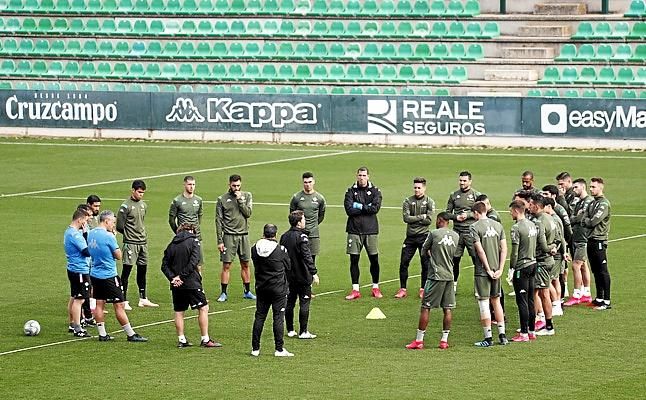 La lista del Betis para recibir al Barcelona