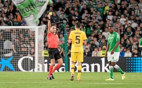 La Liga denuncia cánticos en el Villamarín