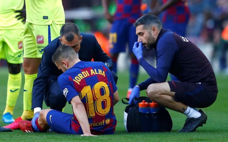 Jordi Alba padece una lesión en el adductor de la pierna derecha