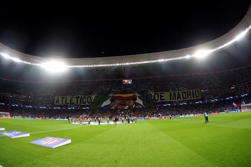 Fuego rojiblanco y un mosaico desafiante