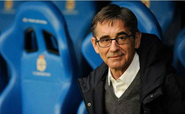 Fernando Vázquez le pega un palo a Setién