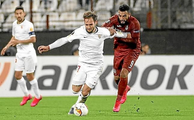 Gudelj: "No hemos mostrado el Sevilla que somos, tenemos que salir de esta"