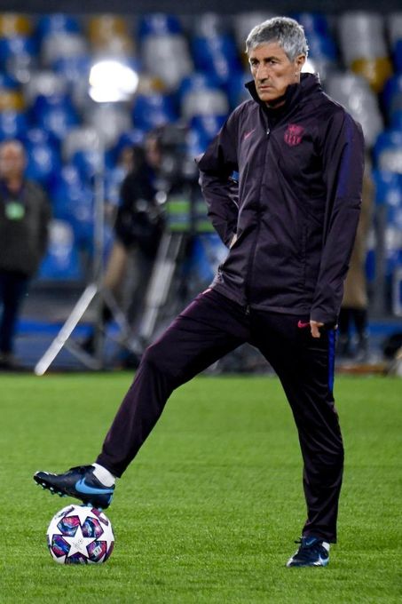 Quique Setién: "Con dos o tres delanteros el objetivo es buscar la portería"