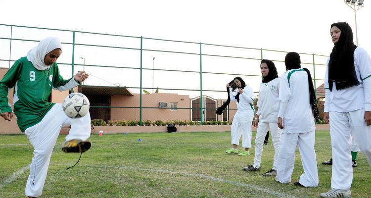 Arabia Saudí lanza una liga de fútbol femenino