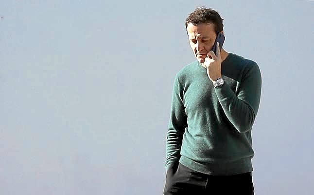 El Valencia pide a la RFEF permiso para fichar (a Feddal)