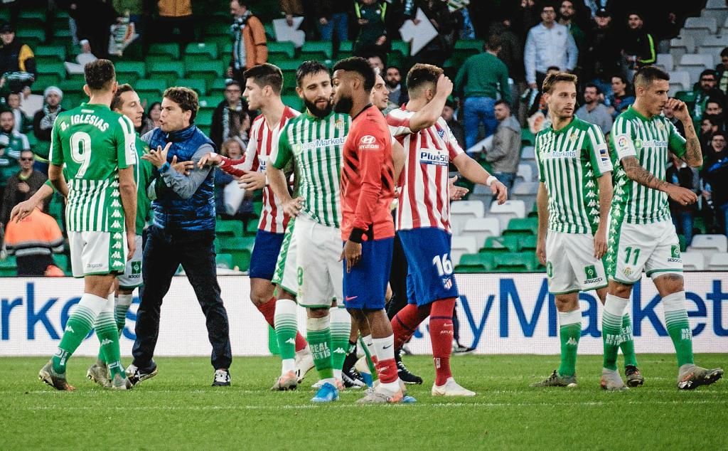 Ni una jornada en el objetivo y tres en descenso: un aval insostenible