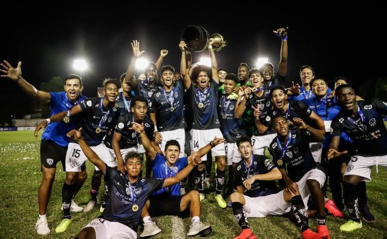 Independiente del Valle vence a River Plate y se saca la espina de Montevideo proclamándose campeón