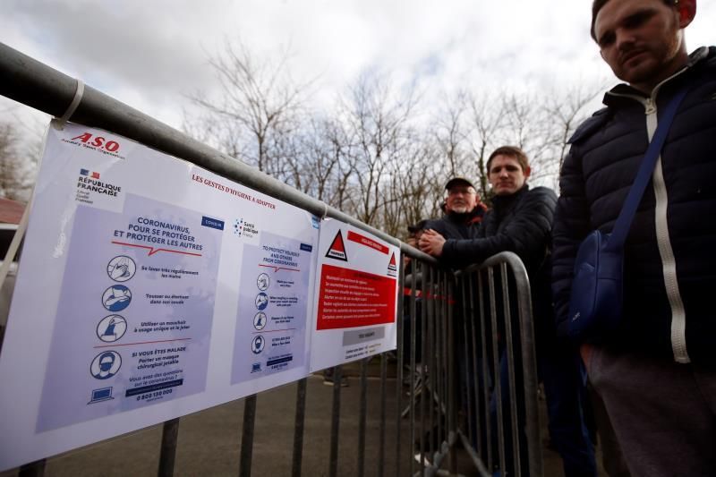 La París Niza aplica la "puerta cerrada" en salidas y metas