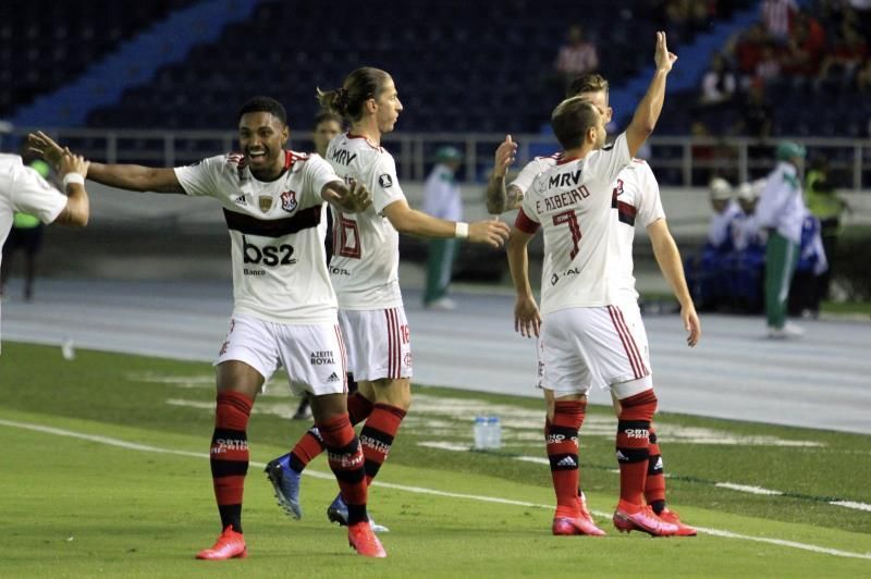 Flamengo recupera sus titulares para recibir a un Barcelona con dudas y reveses