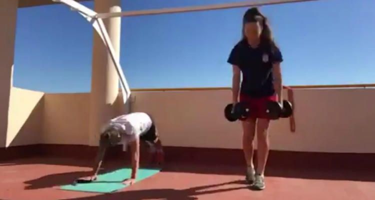 Así se mantienen en forma las futbolistas del Betis Féminas durante la cuarentena