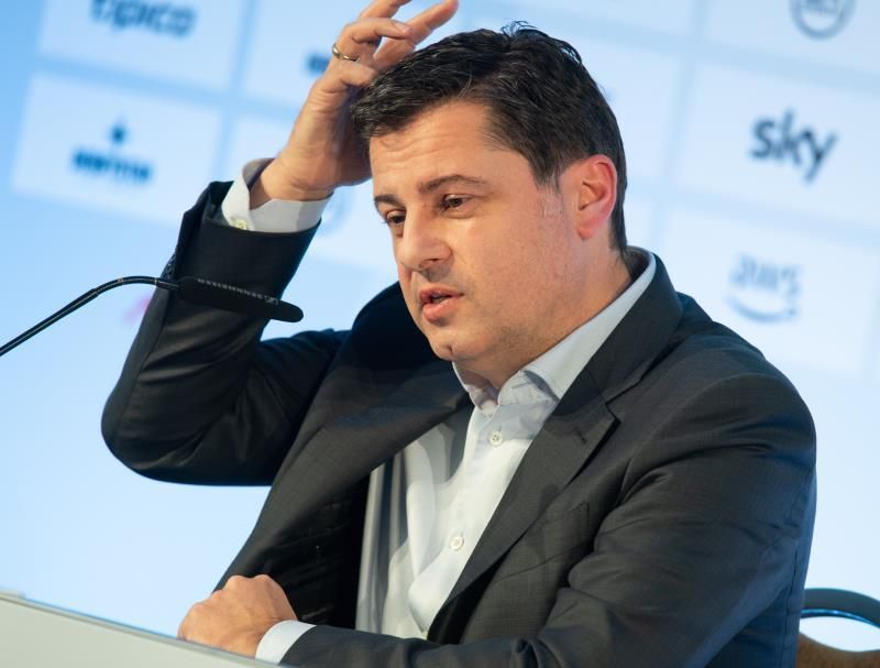 "En el futuro inmediato los partidos a puerta cerrada son la única posibilidad en la Bundesliga"