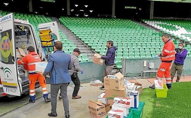 El Betis dona material sanitario al Virgen del Rocío